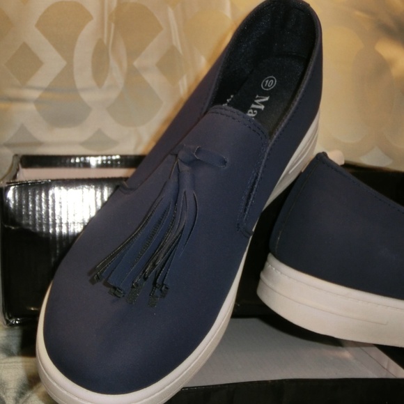 Navy Casual Loafer with Tassel - Picture 1 of 6